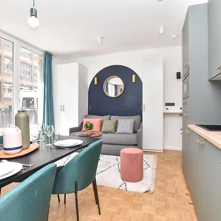Charming And Cosy Flat Next To The Eiffel Tower Paris