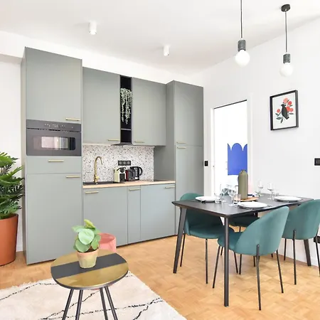 Charming And Cosy Flat Next To The Eiffel Tower *